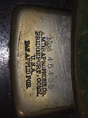 Columbia Grafonola A 45435
Pic 3 Columbia Grafonola A 45435
Pic 3