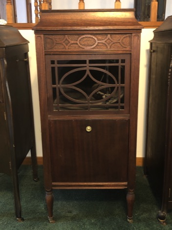 Edison Disc Phonograph C 150 SM95223
$550.00 OBO Pic 1 Edison Disc Phonograph C 150 SM95223
$550.00 OBO Pic 1